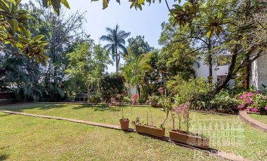 Terreno con bungalow en vista hermosa