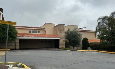 Casa en Venta en Sierra Alta en Monterrey Nuevo León