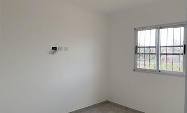 Dúplex en Alquiler – Ezeiza | 3 Dormitorios con Jardín