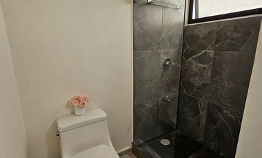 CASA EQUIPADA Entrega INMEDIATA en Privada