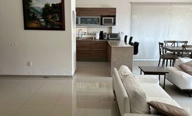 CASA FAMILIAR JUNTO AL LAGO