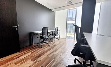 Oficina en Arriendo en A pasos del Parque Bicentenario, ex rotonda Perez Zujovic