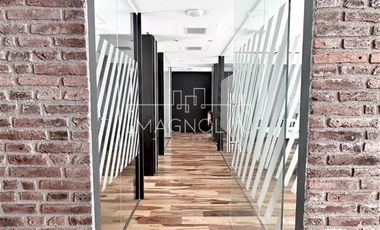 Oficina en Arriendo en A pasos del Parque Bicentenario, ex rotonda Perez Zujovic