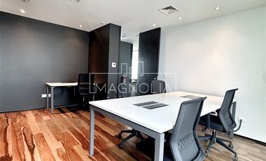 Oficina en Arriendo en A pasos del Parque Bicentenario, ex rotonda Perez Zujovic