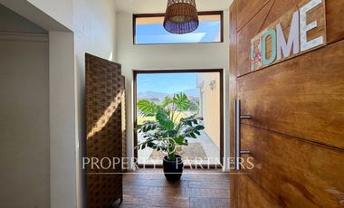 Espléndida Casa en Venta en Algarrobito