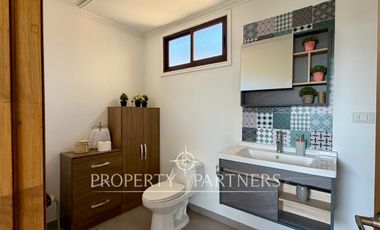 Espléndida Casa en Venta en Algarrobito