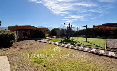 Espléndida Casa en Venta en Algarrobito