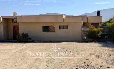 Espléndida Casa en Venta en Algarrobito