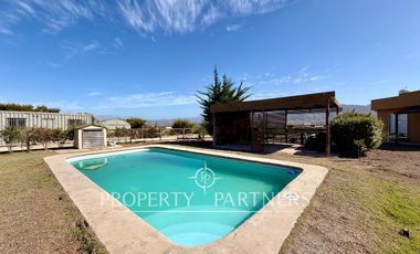 Espléndida Casa en Venta en Algarrobito