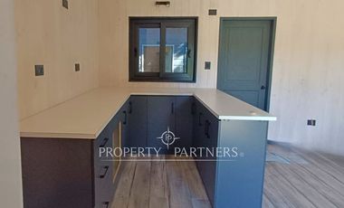 Casa Nueva en Parcela Panguipulli de 6.380 m² a Solo 3 Minutos del Centro urbano.