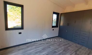 Casa Nueva en Parcela Panguipulli de 6.380 m² a Solo 3 Minutos del Centro urbano.