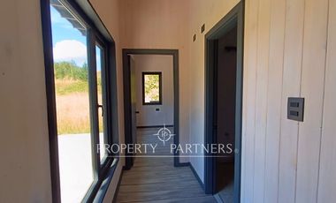 Casa Nueva en Parcela Panguipulli de 6.380 m² a Solo 3 Minutos del Centro urbano.