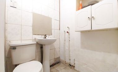 Casa 7 dorm. 4 baños Hall de Acceso 3 Locales Venta Santiago