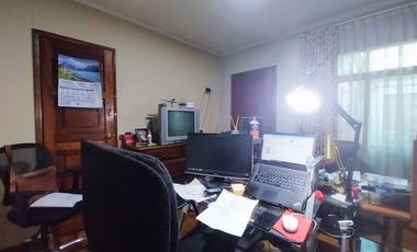 Casa 5 dorm. 4 baños Hall de Acceso 3 Locales Venta Santiago