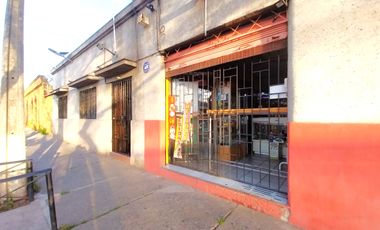 Casa 7 dorm. 4 baños Hall de Acceso 3 Locales Venta Santiago