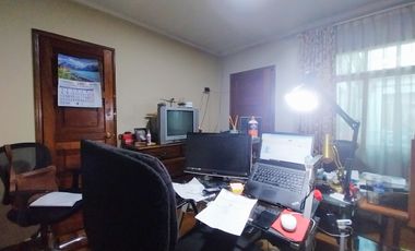 Casa 7 dorm. 4 baños Hall de Acceso 3 Locales Venta Santiago