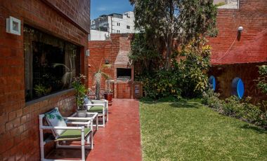 Venta de hermosa casa estilo rústico en Casuarinas Sur, Santiago de Surco