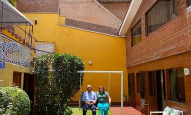 Venta de hermosa casa estilo rústico en Casuarinas Sur, Santiago de Surco