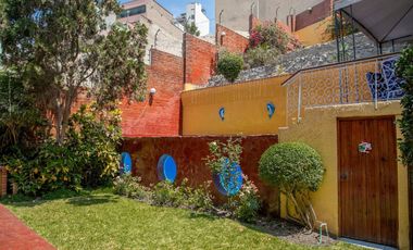 Venta de hermosa casa estilo rústico en Casuarinas Sur, Santiago de Surco