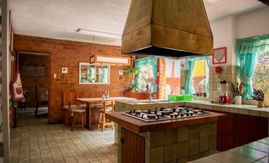 Venta de hermosa casa estilo rústico en Casuarinas Sur, Santiago de Surco