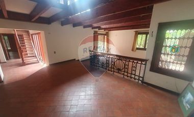 Amplia y hermosa casa en La Reina