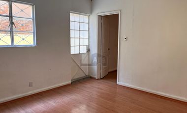 Casa sola en renta en Educación, Coyoacán, Ciudad de México