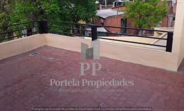 DEPARTAMENTO DE 3 AMBIENTES CON PATIO TERRAZA
