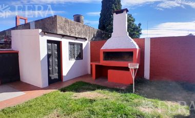 Alquiler Casa 3 ambientes con terraza y parrilla en Wilde