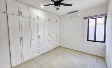 Casa en renta en Praderas del Mayab - HI2601436