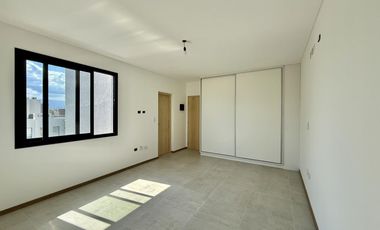 CASA EN VENTA-LUJAN DE CUYO MENDOZA -Barrio LAR DE VIEYTES III--
