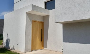 CASA EN VENTA-LUJAN DE CUYO MENDOZA -Barrio LAR DE VIEYTES III--