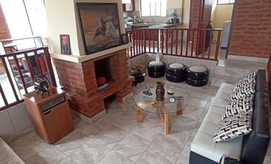 CASA DE UNA PLANTA EN VENTA EN COTACACHI IBARRA