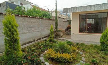 CASA DE UNA PLANTA EN VENTA EN COTACACHI IBARRA
