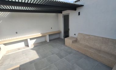 Townhouse en Renta amueblado en Privada Temozón Norte