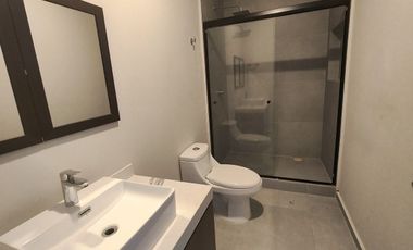 Townhouse en Renta amueblado en Privada Temozón Norte