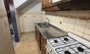 PH en  Alquiler Munro 3 ambientes con patio