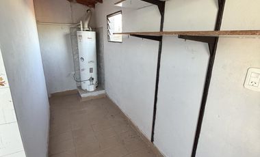 PH en  Alquiler Munro 3 ambientes con patio