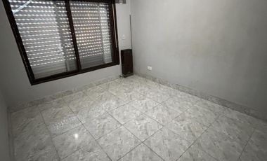 PH en  Alquiler Munro 3 ambientes con patio