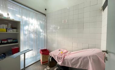 Policonsultorios en VENTA, Morón Centro