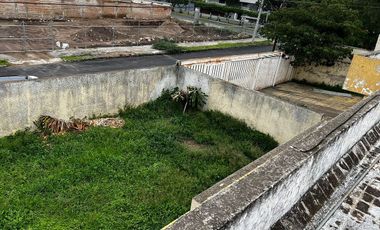 Casa en Venta en Cd del Sol como terreno con Uso de Suelo H3-V