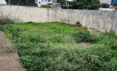 Casa en Venta en Cd del Sol como terreno con Uso de Suelo H3-V