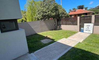 Casa en alquiler en Los Acantilados