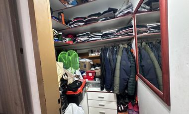 Casa 4 ambientes con cochera y patio, Quilmes en venta