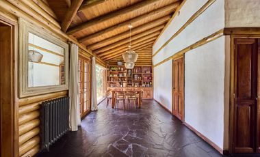 Venta Casa espectacular en Bello Horizonte-Tigre-3 dormitorios-pileta