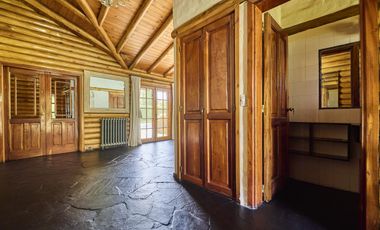 Venta Casa espectacular en Bello Horizonte-Tigre-3 dormitorios-pileta