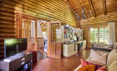 Venta Casa espectacular en Bello Horizonte-Tigre-3 dormitorios-pileta