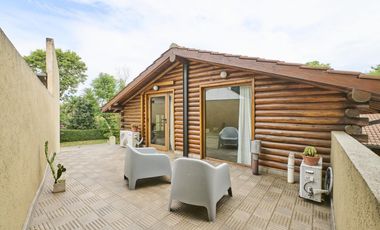 Venta Casa espectacular en Bello Horizonte-Tigre-3 dormitorios-pileta