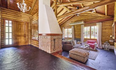 Venta Casa espectacular en Bello Horizonte-Tigre-3 dormitorios-pileta