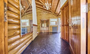 Venta Casa espectacular en Bello Horizonte-Tigre-3 dormitorios-pileta