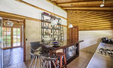 Venta Casa espectacular en Bello Horizonte-Tigre-3 dormitorios-pileta